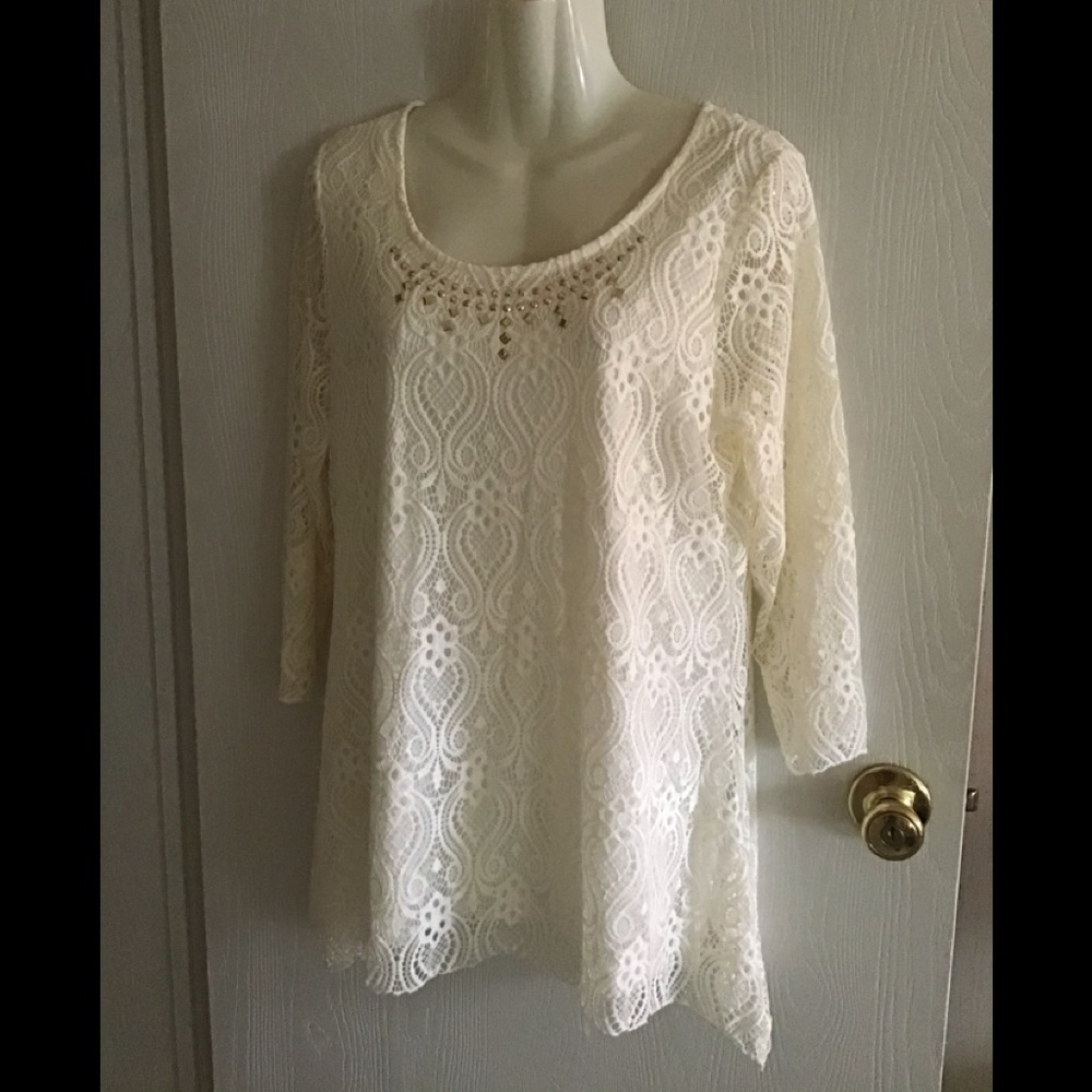 Brittany Black crocheted look top long sleeves L💕 great for formal event